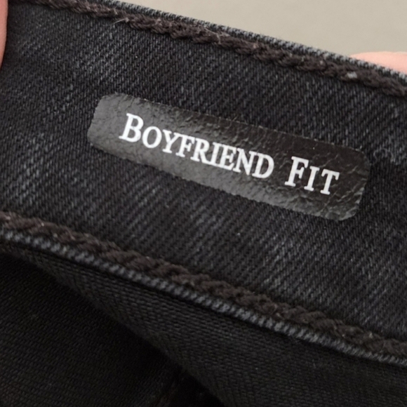 Judy Blue Black Trashed Boyfriend Jeans 9/29 - Picture 4 of 9